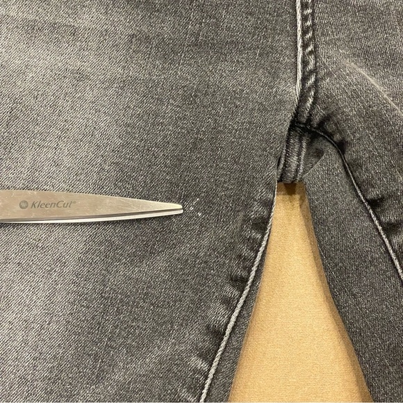 Just Blue Wide Leg Cropped Jeans Washed Grey Size 15/32 - Picture 14 of 14